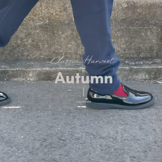 定番のスウェットパンツと 9分袖トレーナーコーディネート♪